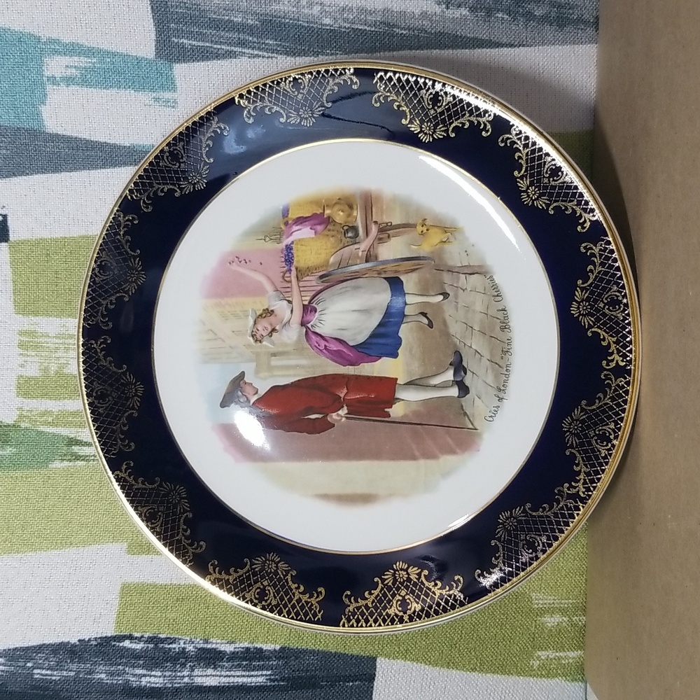 Weatherby Royal Falcon Decorative Plate #2 Cries Of London - Fine Black Cherries